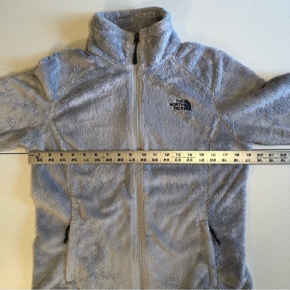 The North Face Light Gray Osito Jacket Size SP - Picture 3 of 8